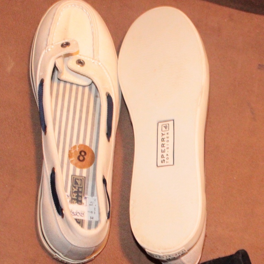 Sperry Topsider white leather boat shoes